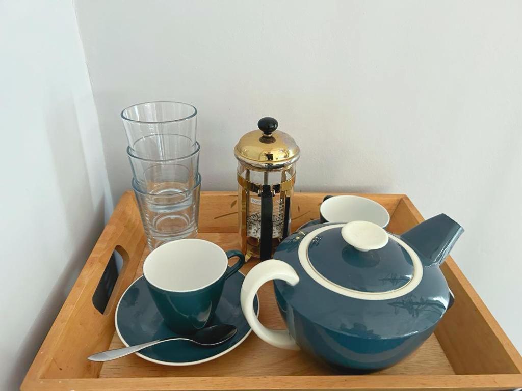 ローアーン Dylan Thomas Sea View Bed & Breakfast 部屋 写真
